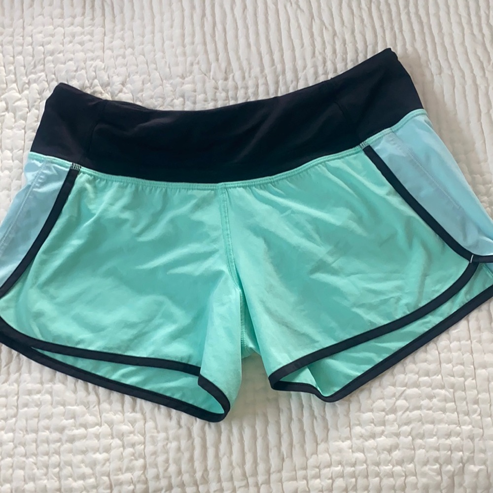 Two tone running shorts